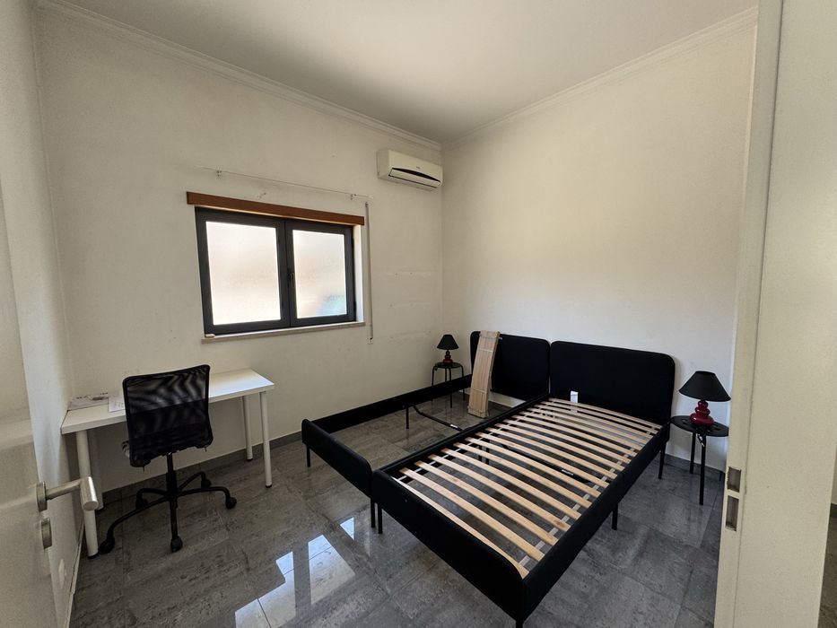T1+1 for Sale - Av. Beato Nuno 62, 2495-401 Fatima