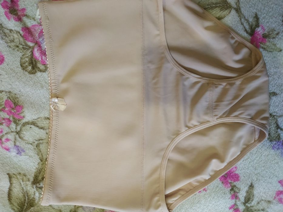 Утягивающие трусики