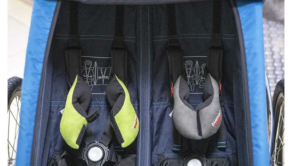 Suporte de cabeça pediatrico para bicicleta ou cadeira auto