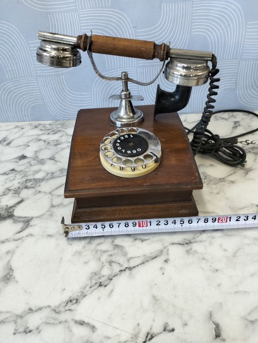 Telefon firmy R SAWA prl