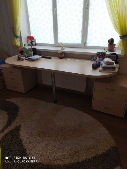 Продам меблі доя диьячоі кімнати з двома ліжками.