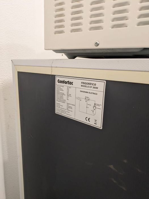 Frigorífico confortec 260 w modelo C F