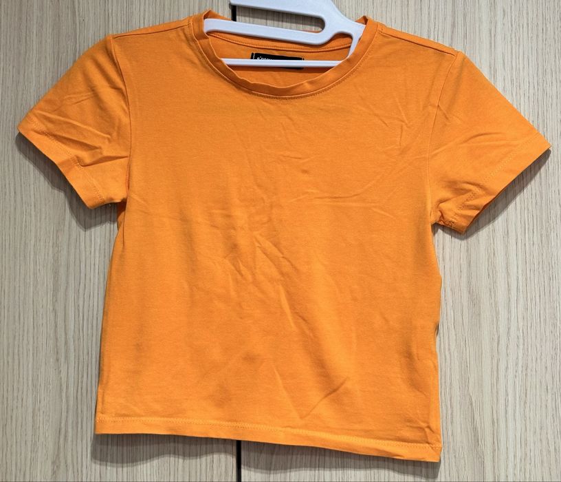 T-shirt 4-pak rozmiar XS/S Sinsay