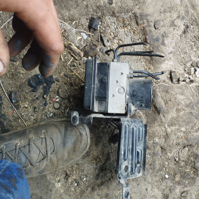 Volkswagen polo Ibiza pompa abs 517AE