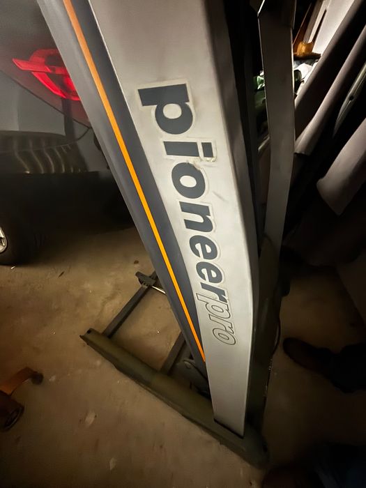 Passadeira Eléctrica BH Pioneer Pro