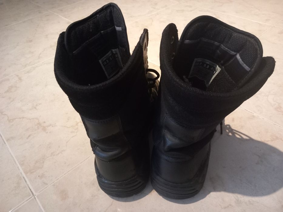 Botas segurança Magnum N°43, usadas.