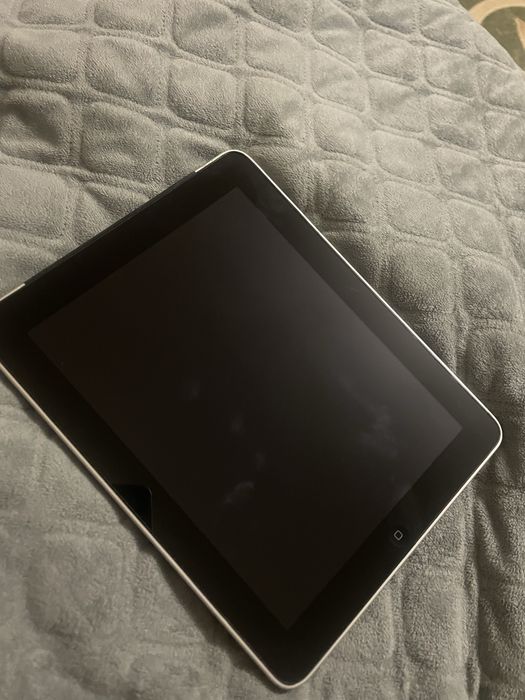 iPad 64gb Model A1337, чохол + зарядка