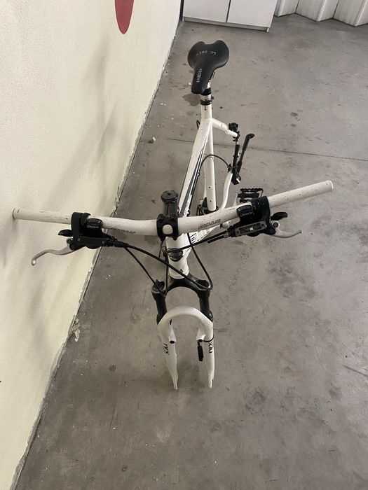 Quadro de bicicleta roda 26.