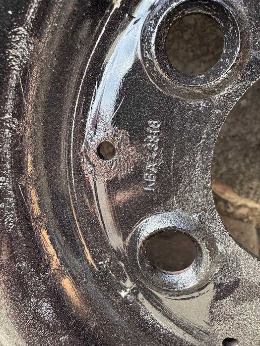 шини в зборі диски скати колеса 225 70 15 С Michelin 7 mm літо 5 130 Dia 84.1 mm