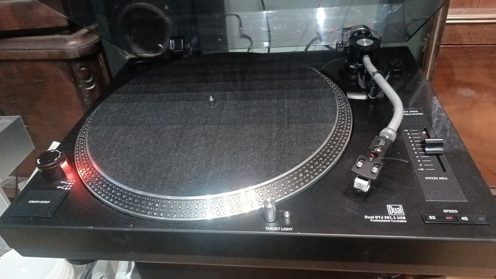 Gramofon dual DTJ 301.1 USB