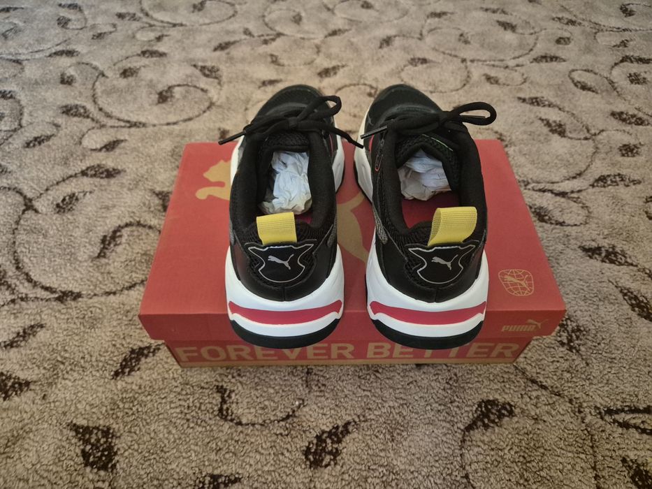 Кросівки Puma Ferrari Trinity 307950-03, 40.5 / 26 см
