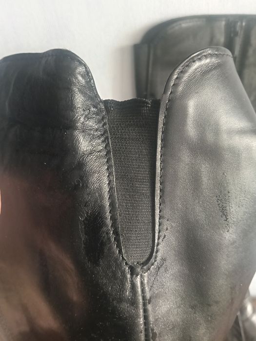 Продам жіночі чорні зимові чоботи бу 40