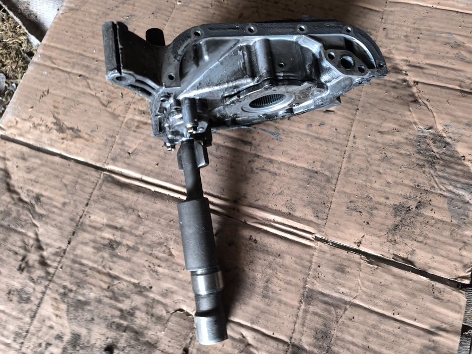 Вал балансира верхній 4d56 l200.