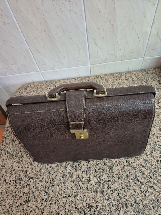 Mala/Pasta para livros /dossier/cadernos