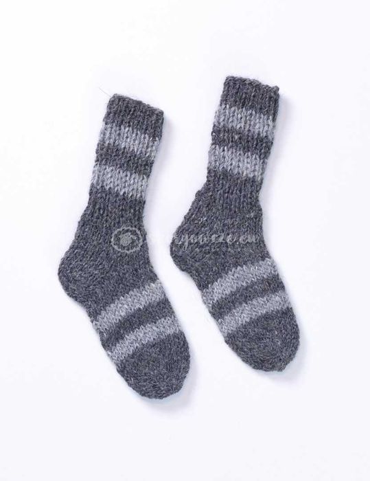 Wełniane skarpetki ciemno szare w jaśniejsze paski, uniwersalne