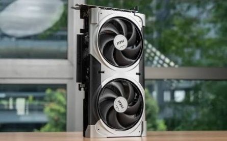 MSI GeForce RTX 5060 Ventus 2x (como novo)