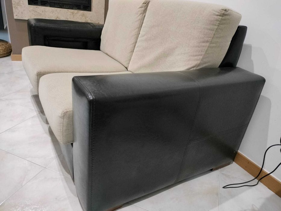 Conjunto de Sofá e cadeirão