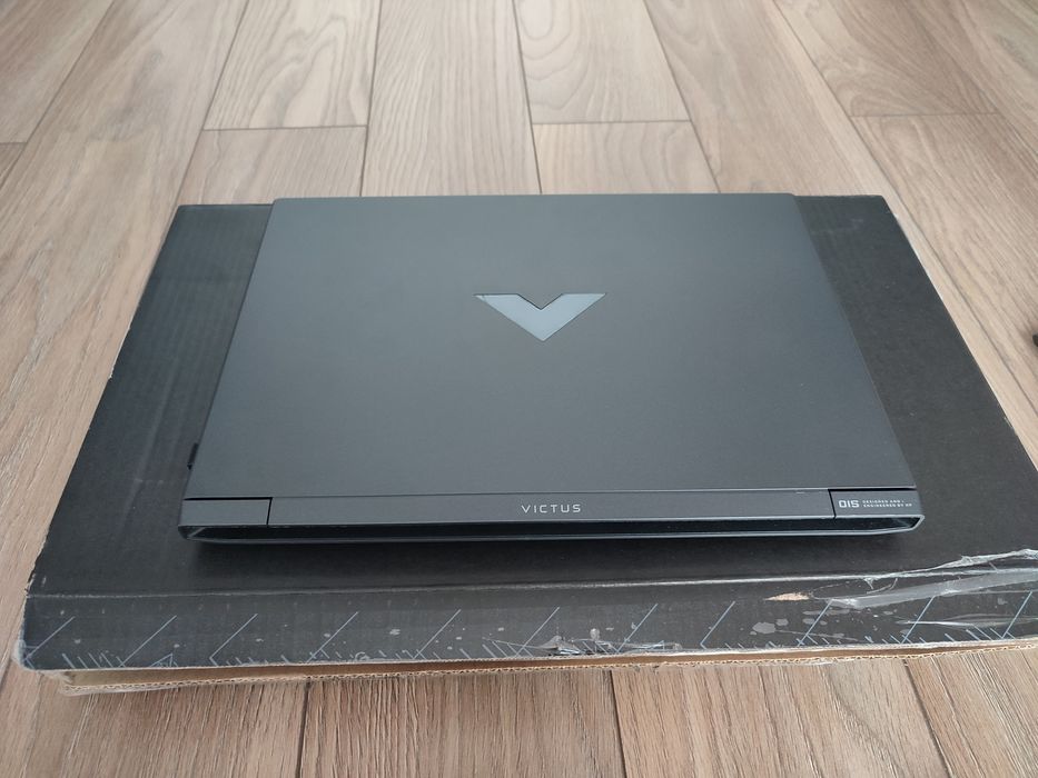 Laptop HP Victus 15-FB0400NW