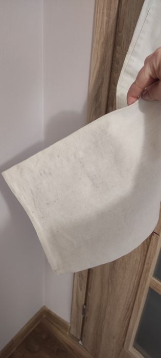 Beżowe spodnie z cyrkoniami 38