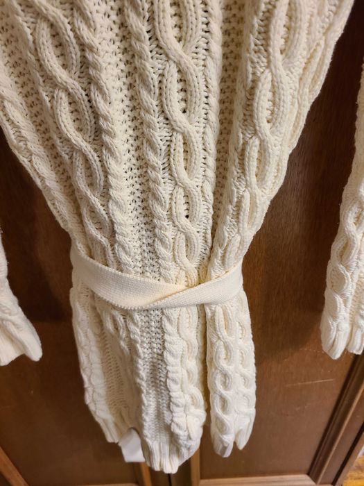 тепла жіноча кофта (вовна) в ідеальному стані