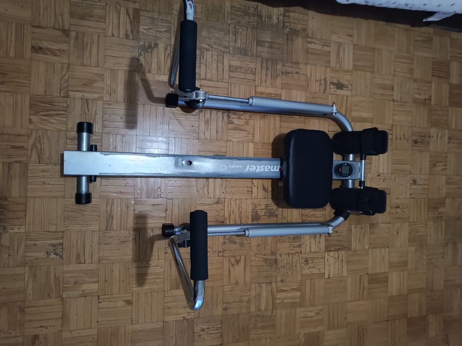 Maquina musculação remadas