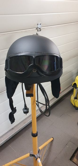Kask orzeszek gogle czarny mat