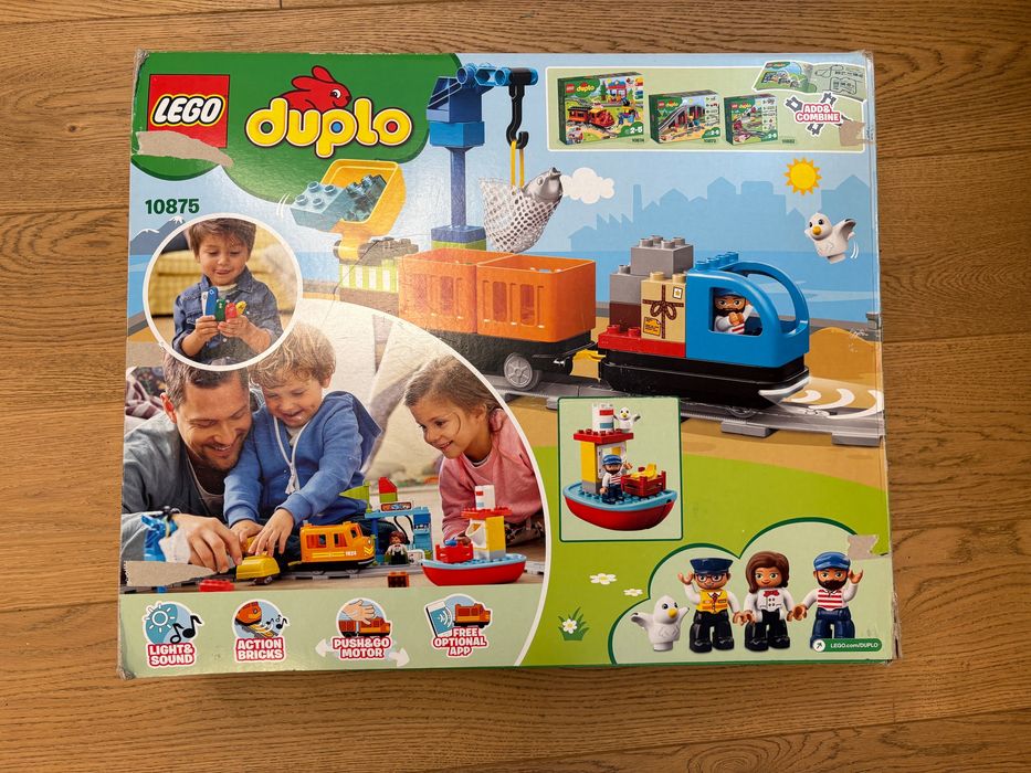 Pociąg Lego Duplo interaktywny 10875 + dodatkowe tory
