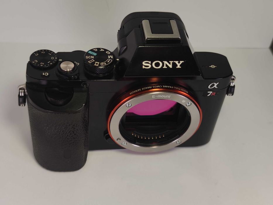 Sony Alpha a7R+доп батарея пробіг 16750
