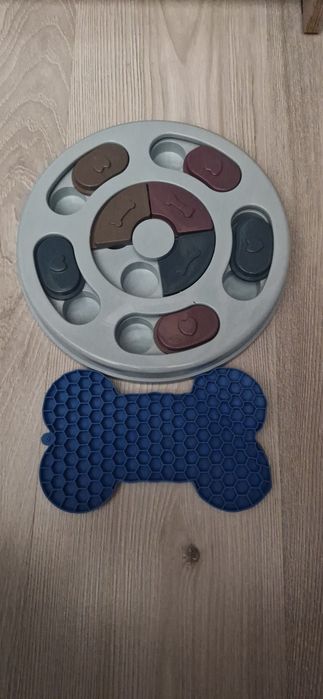 Zabawki spowalniające jedzenie dla pieska