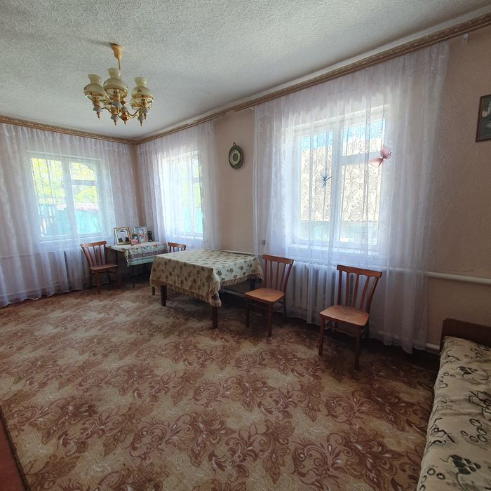 Продаж будинку м.Тараща