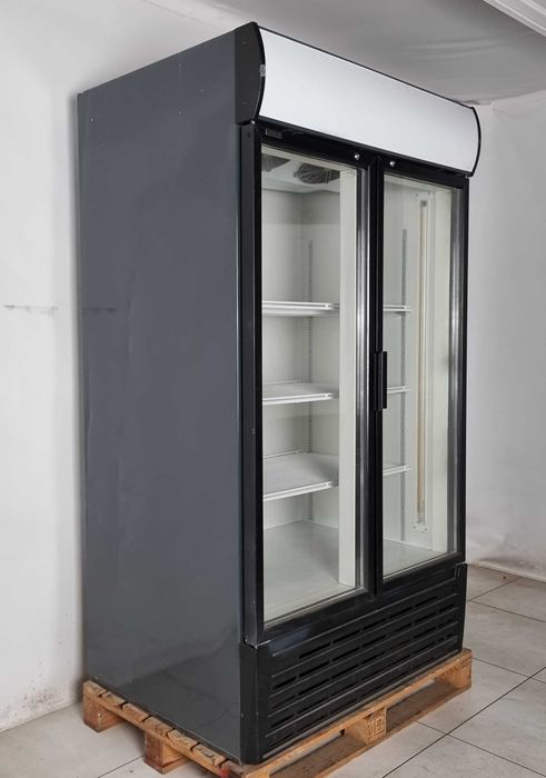 Холодильна шафа-вітрина "Klimassan S1200 SC" 1200 л., Б/у 11113