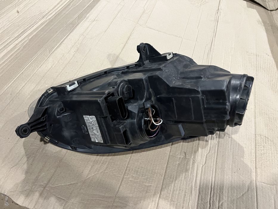 Фара ліва Vw Golf 5 V в наявності!