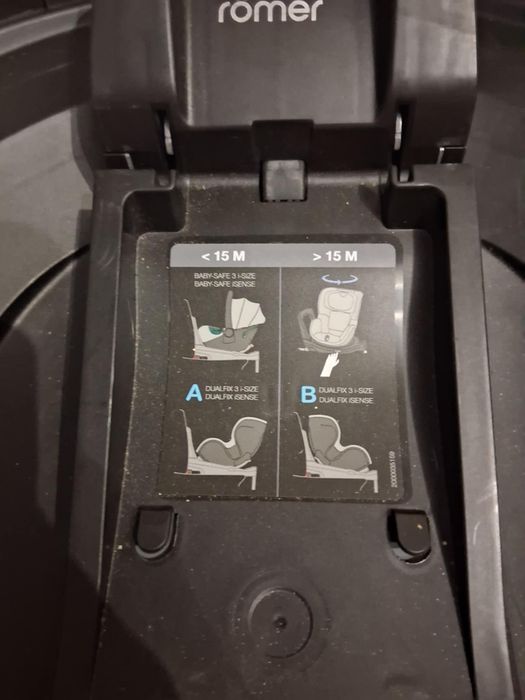 Britax Römer baby-safe  isense + flex base iSENSE