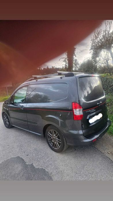 Ford Transit Courier 50 mil quilómetros