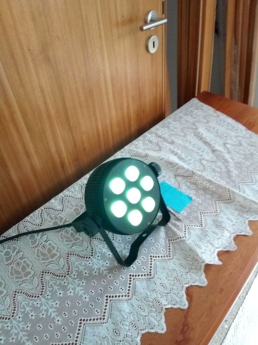 Bola fixa led com 3 cores