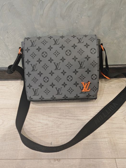 сумка Luis Vuitton