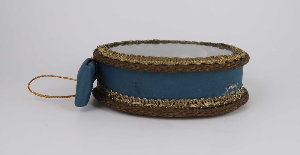 Registo Relicário com Menino Jesus