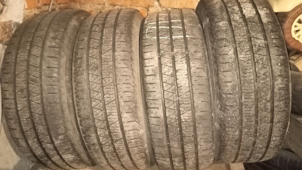 Continental 215/60/17