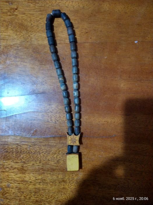 Чоткі з бакіліта.