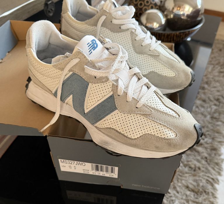 Sapatilhas New Balance NB  - model 327 (MS327JWO)