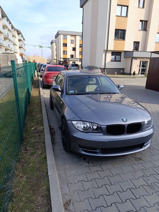 Sprzedam BMW e 82