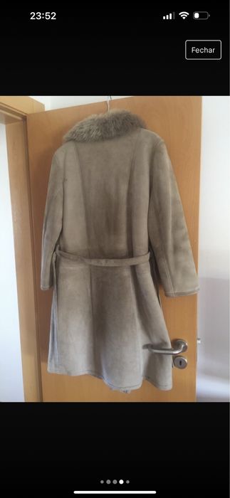 Fantastico casaco em pele verdadeira