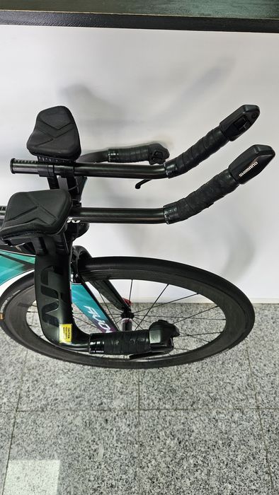 LIV Avow bicicleta triatlo/tt