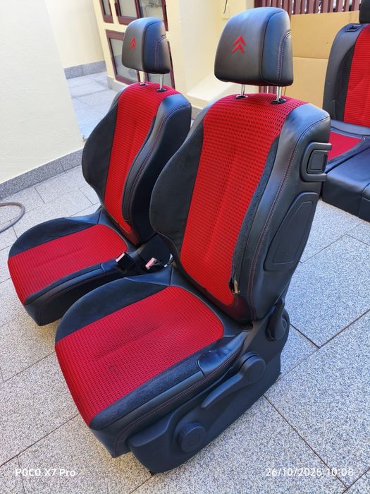 Bancos Citroen C4 Coupe by Loeb