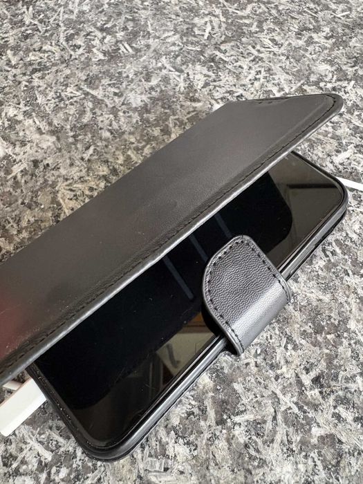 iPhone 11 256GB FOR SALE