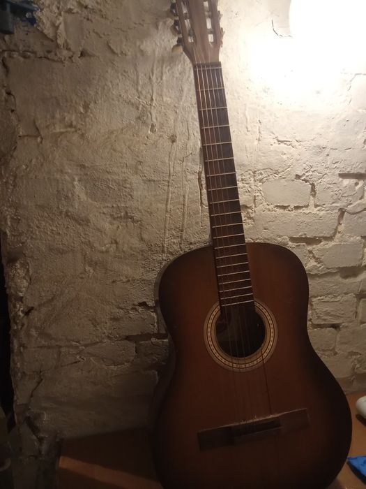 Gitara Delfi 1977 rok