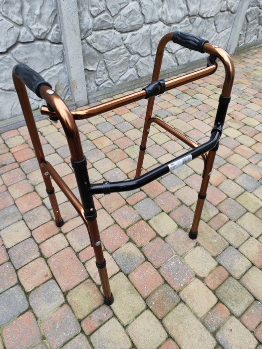 Balkonik inwalidzki / chodzik UŻYWANY tradycyjny oraz lewa/prawa