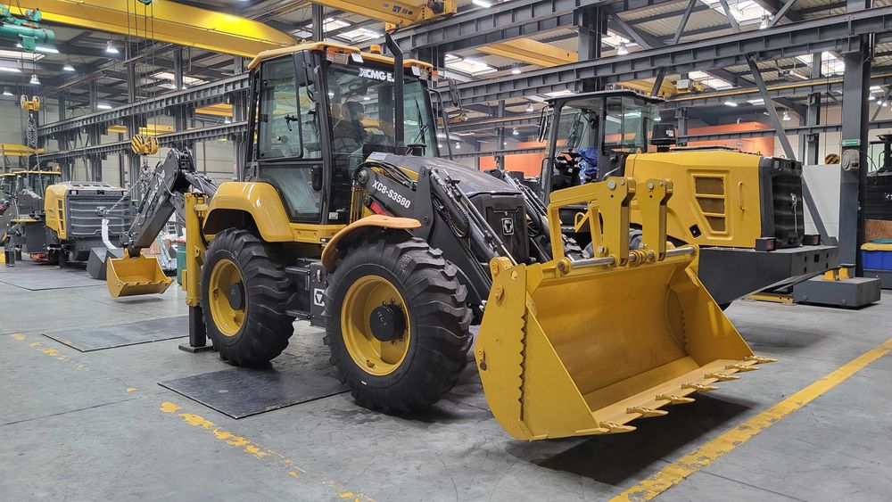 Koparko ładowarka XCMG XC8-S3580