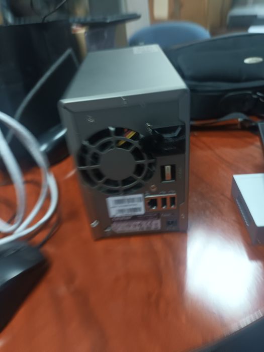 Nas qnap 2x1tb usado 219P+