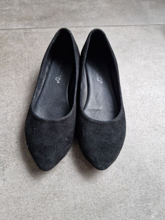 Продам летнюю обувь  36 р